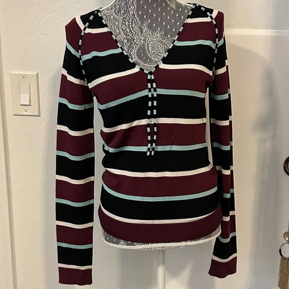 Knit top - Picture 3 of 5